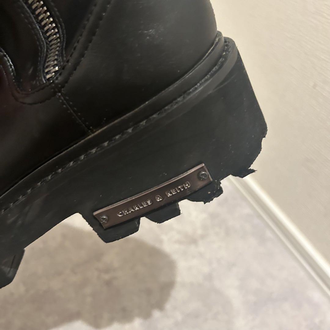CHARLES&KEITH サイドジップアンクルブーツ ブラック