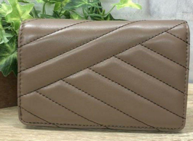 トリーバーチ☆二つ折り財布 グレージュ