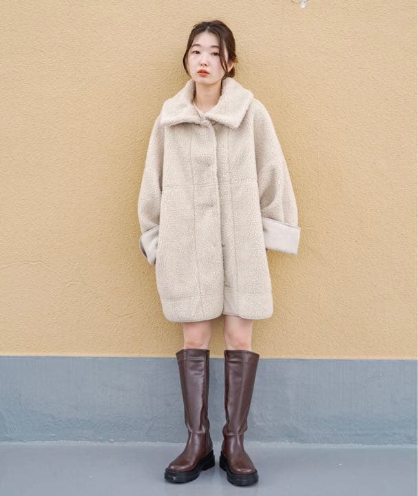 kastane ハイネックリバボアムートンジャケット 