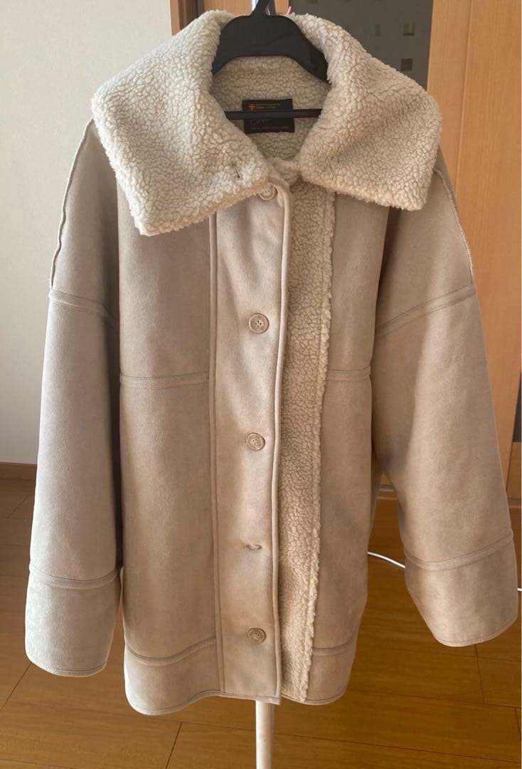 kastane ハイネックリバボアムートンジャケット 