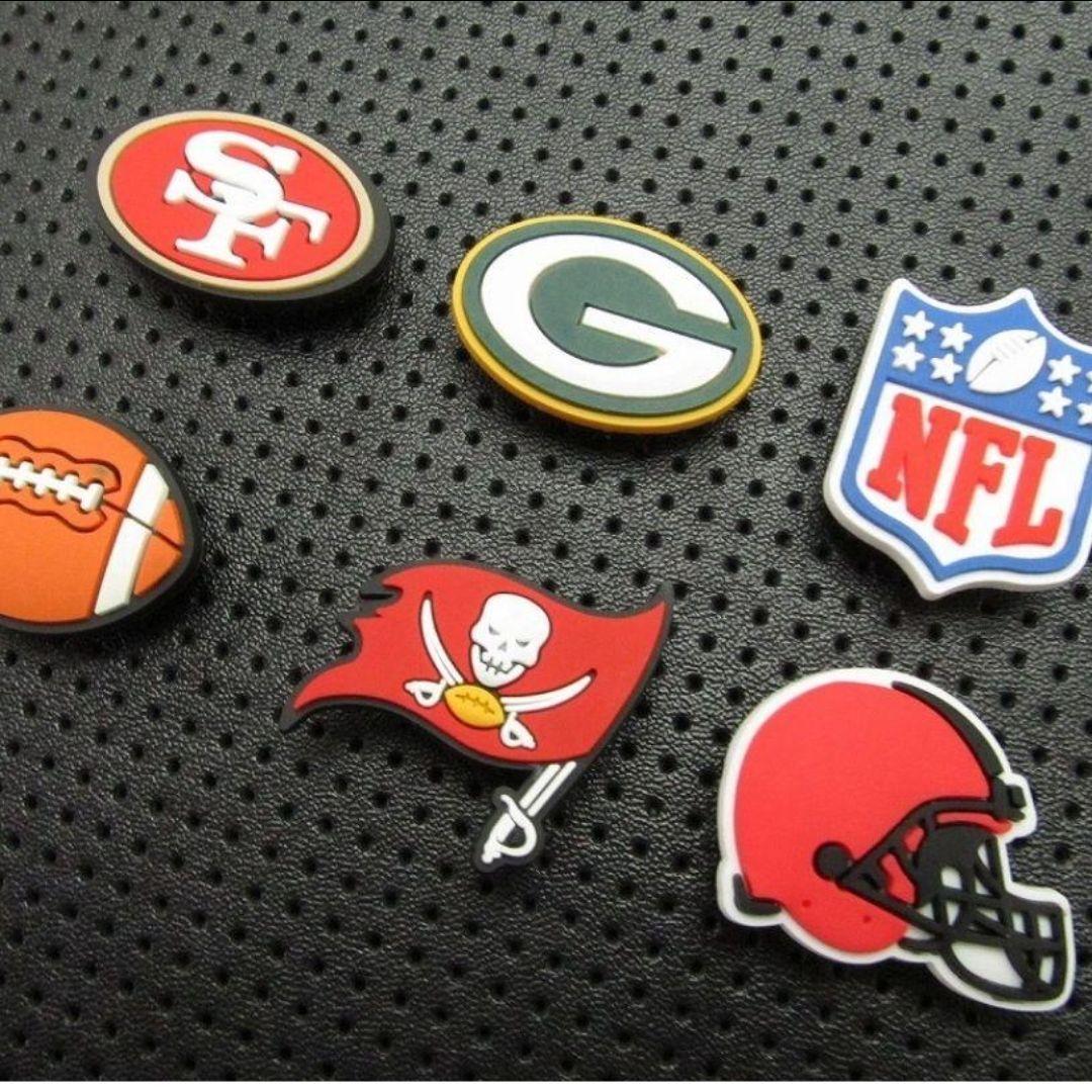新品 NFL クロックス ジビッツ サンダル バッジ マーカー 取付