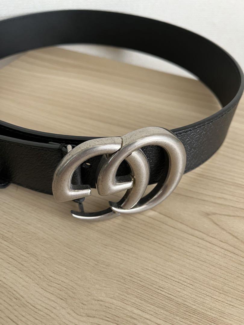 GUCCI 黒レザー GGロゴ ベルト