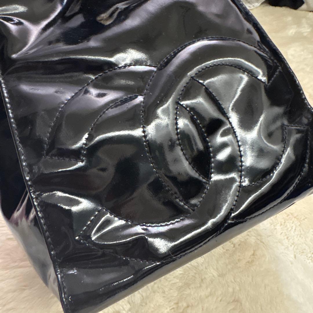 CHANEL ブラック 巾着型 ショルダーバッグ CHANEL ブラック 巾着型 ショルダーバッグ