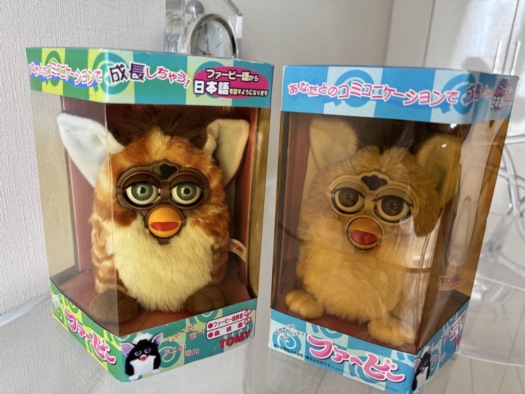 レアTOMY Furby ベージュ未使用美品説明書箱付き　初代ファービー1999