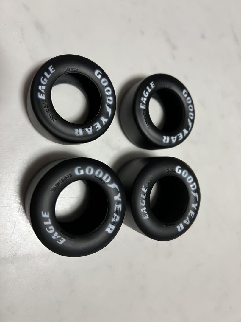 タミヤ1/12 F1用タイヤ4本セット塗装済み