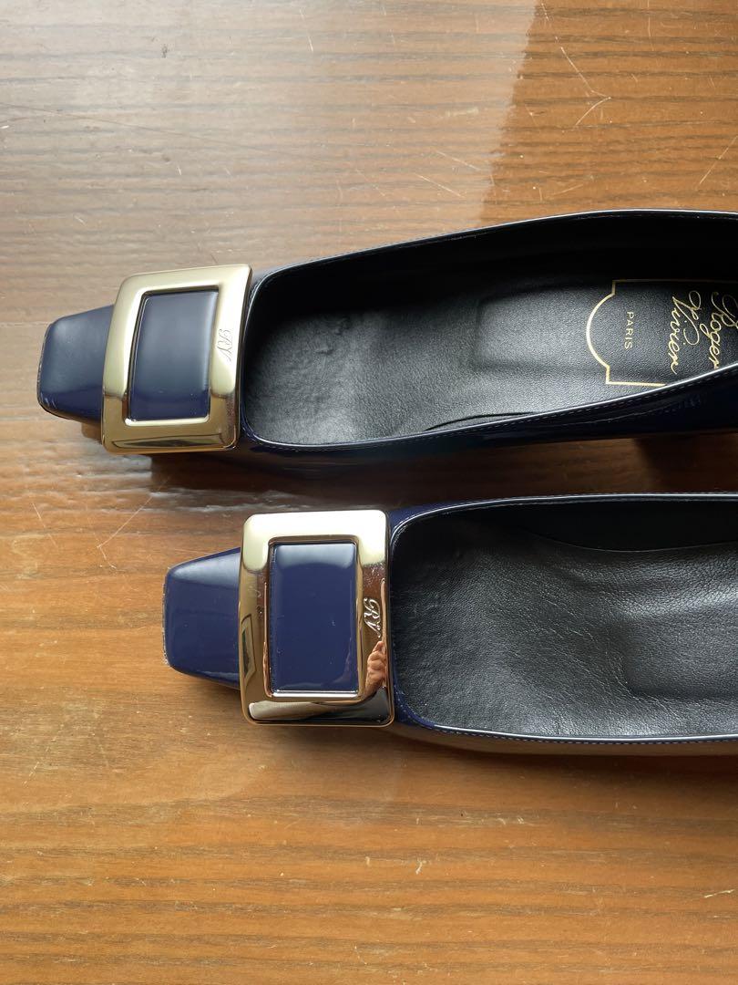 Roger Vivier ネイビー エナメル パンプス