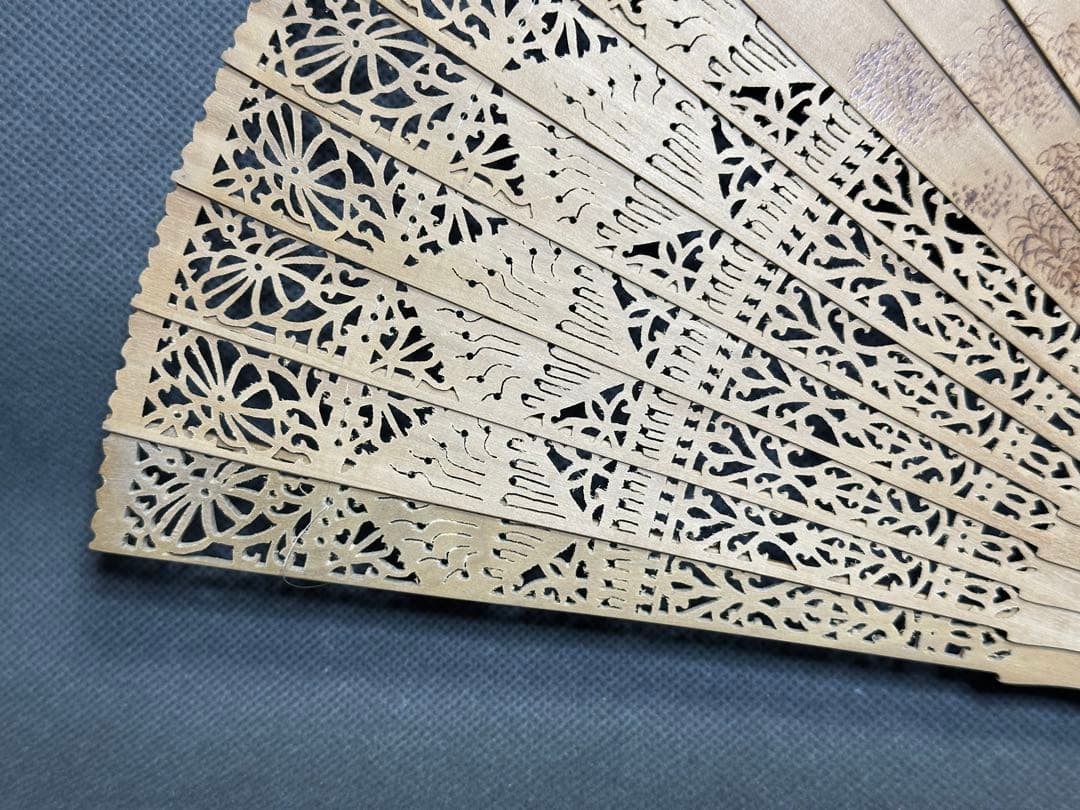 扇子　白檀扇子　和装小物　茶道　お茶会　お茶席　歌舞伎