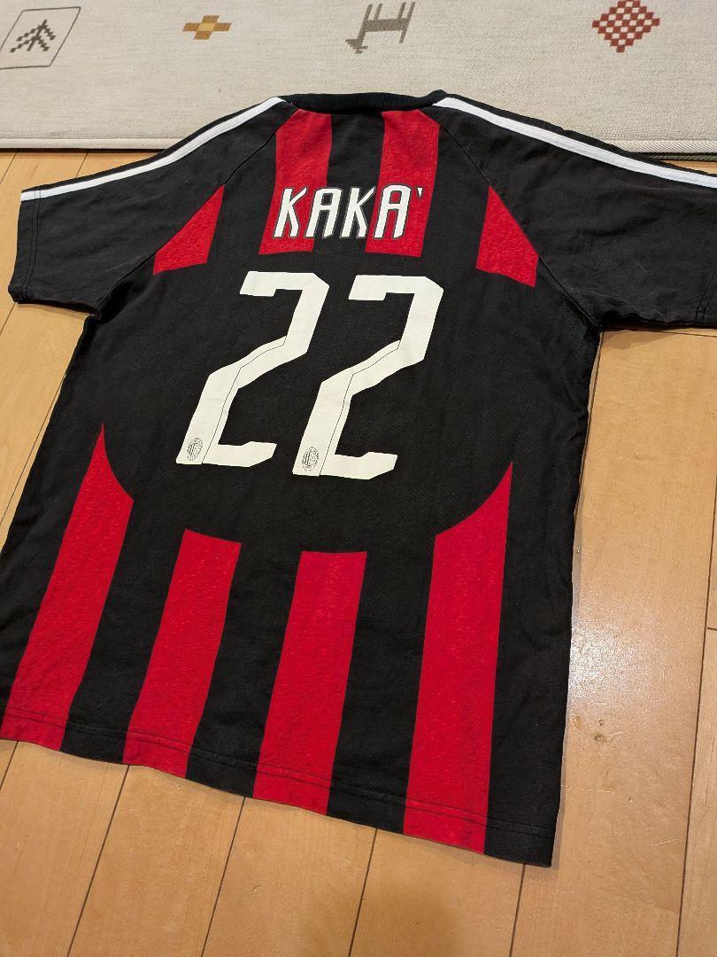 adidasミランNo.22カカー Tシャツ 赤黒 ストライプ