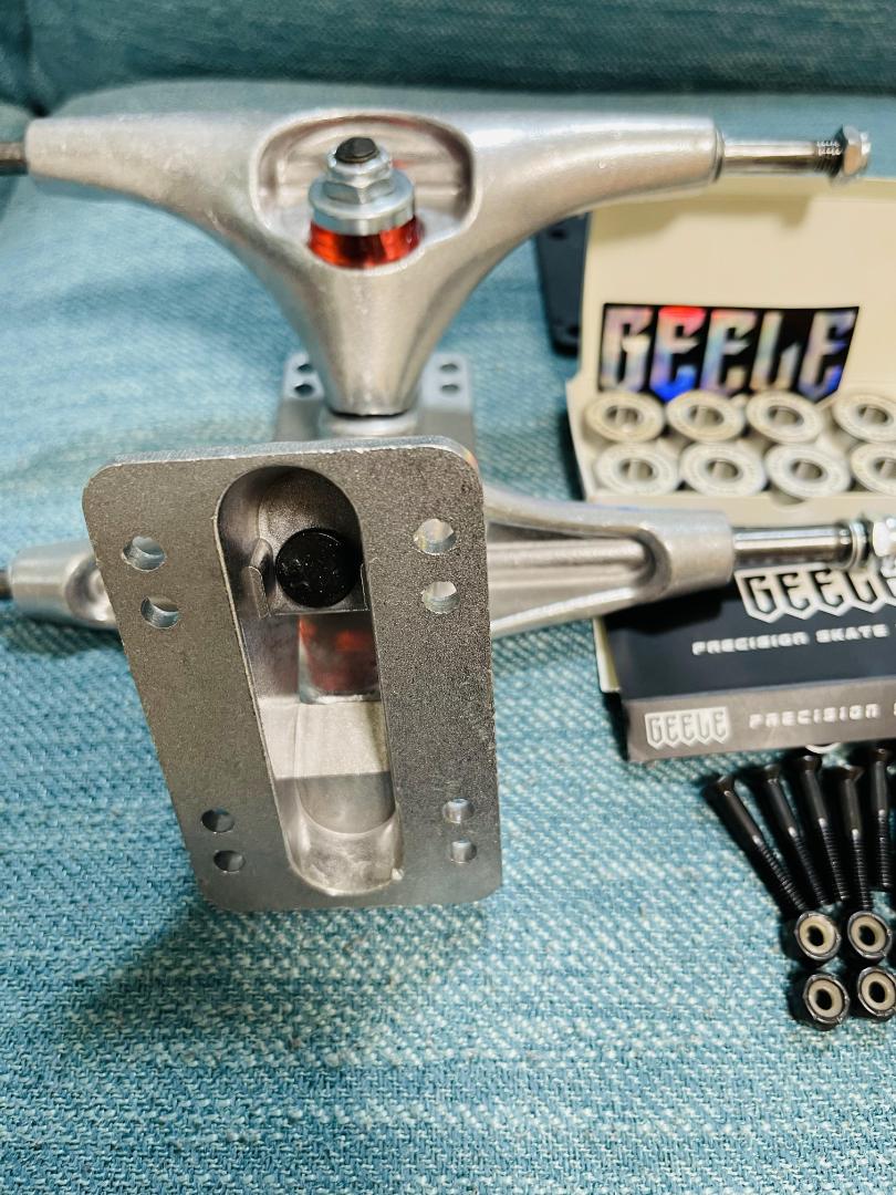 Amazon.co.jp: サーフスケート CARVER カーバー CX4同機能