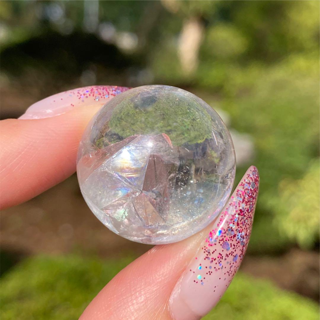 クォーツインクォーツ 貫入水晶 丸玉 スフィア