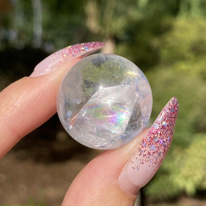 クォーツインクォーツ 貫入水晶 丸玉 スフィア