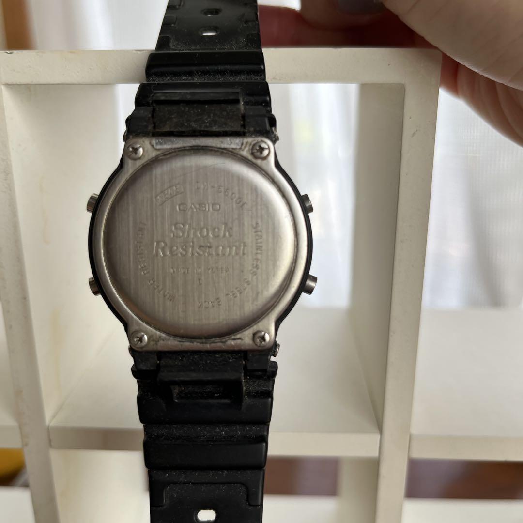 CASIO デジタル腕時計 ブラック - メルカリ