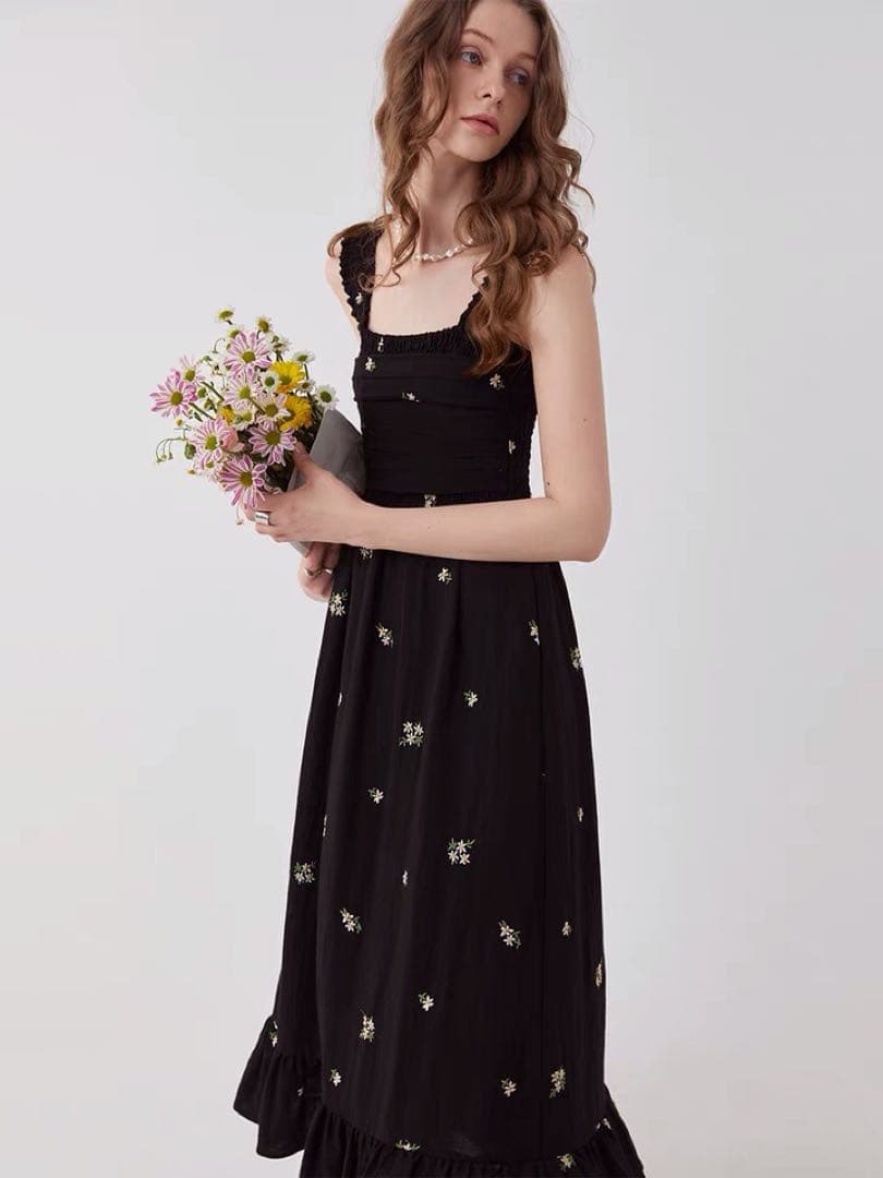 黒タタキSL/朱天黒 FANO STUDIOS 2023 Daisy Strap Dress | maximise.mu