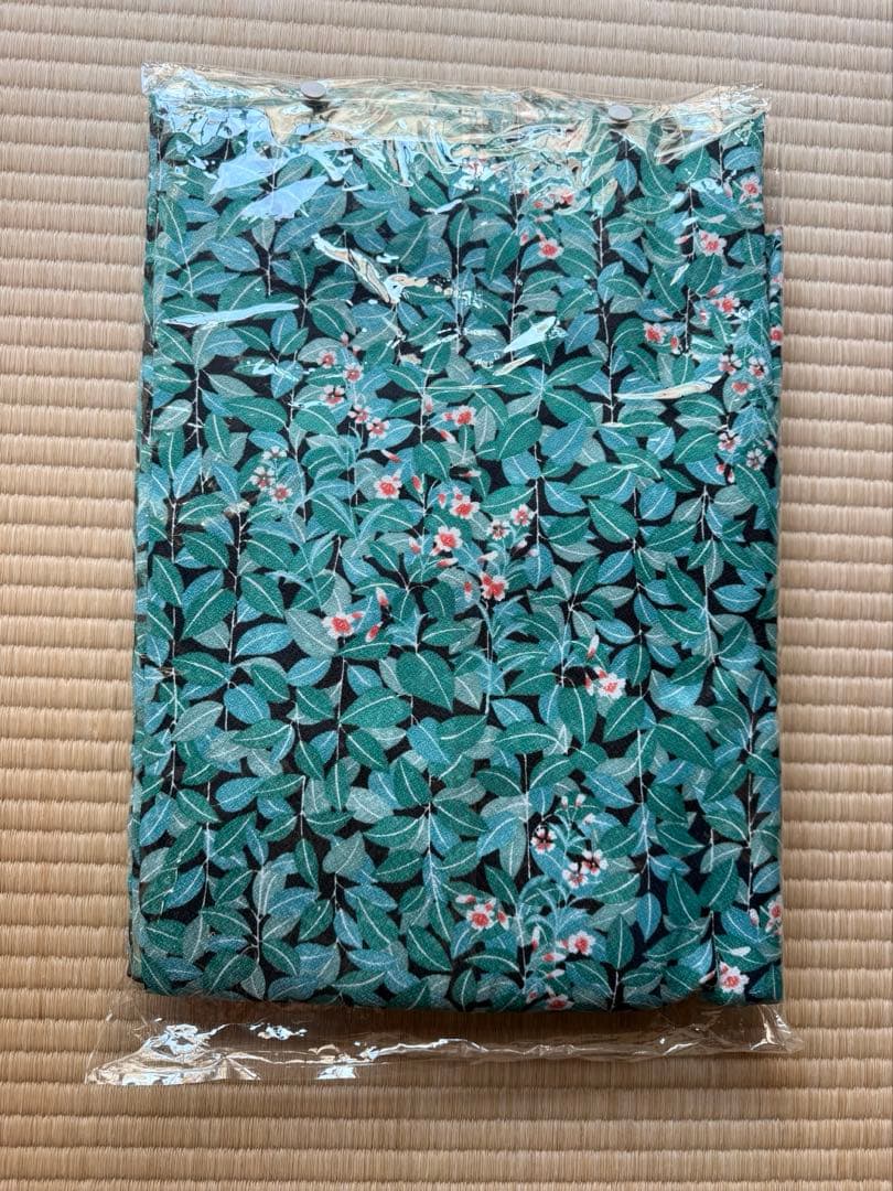 新品 2部式着物 セパレート着物 和装 簡単着付け 緑 小花柄 新品 2部式着物 セパレート着物 和装 簡単着付け 緑 小花柄