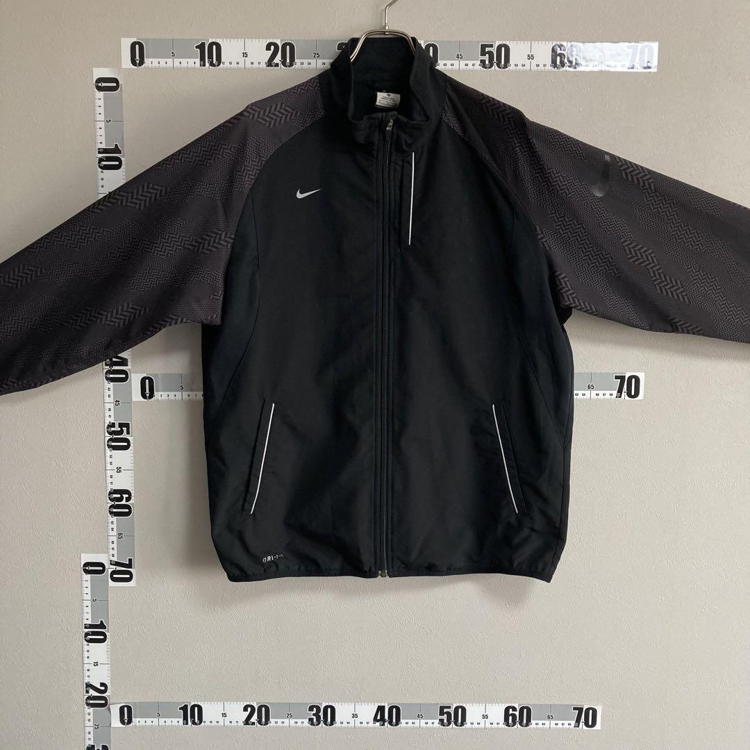 NIKE ナイキ ナイロンジャケット ブルゾン 黒ブラック XL ジップアップ