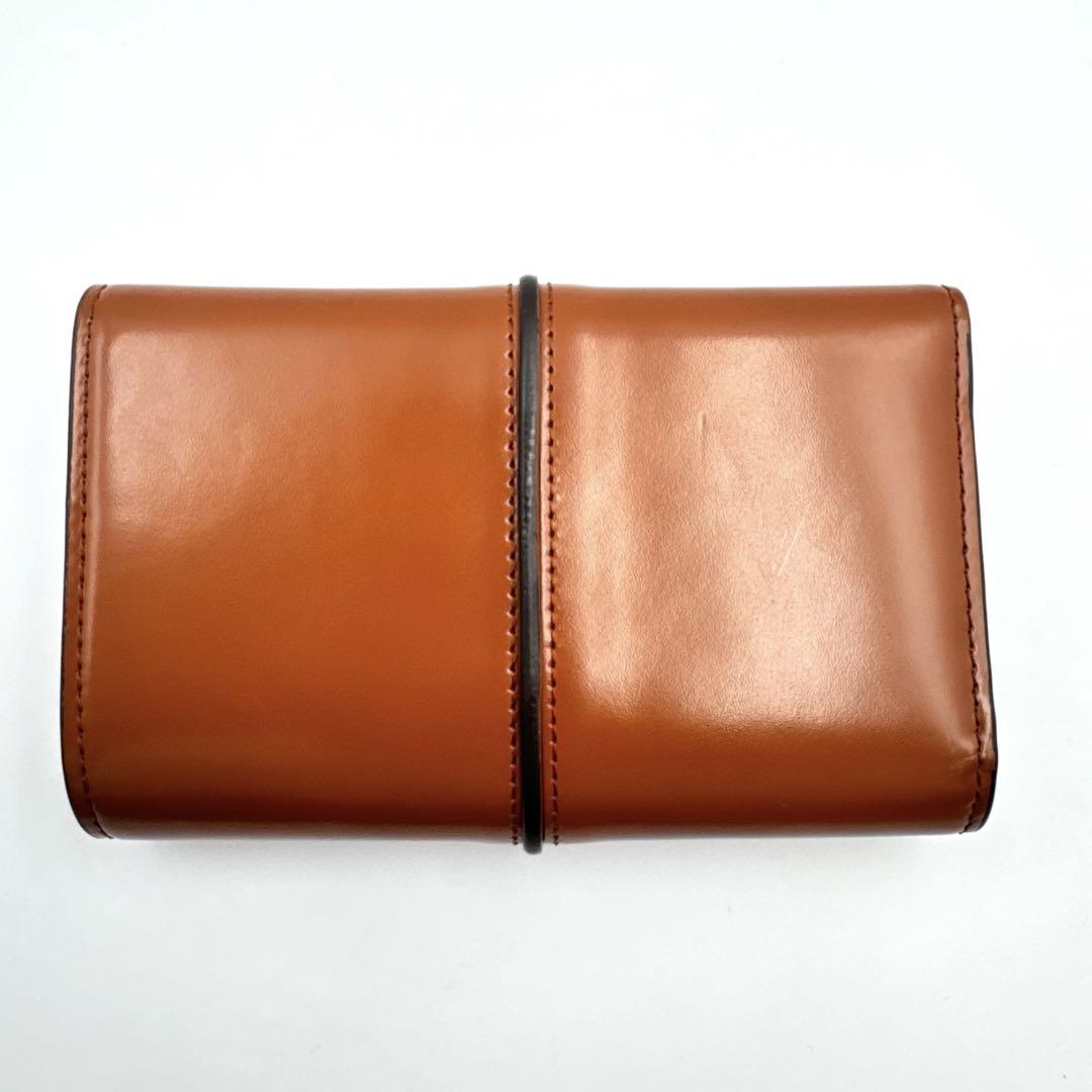 TODS 三つ折り財布　ブラウン　レザー　タイムレス