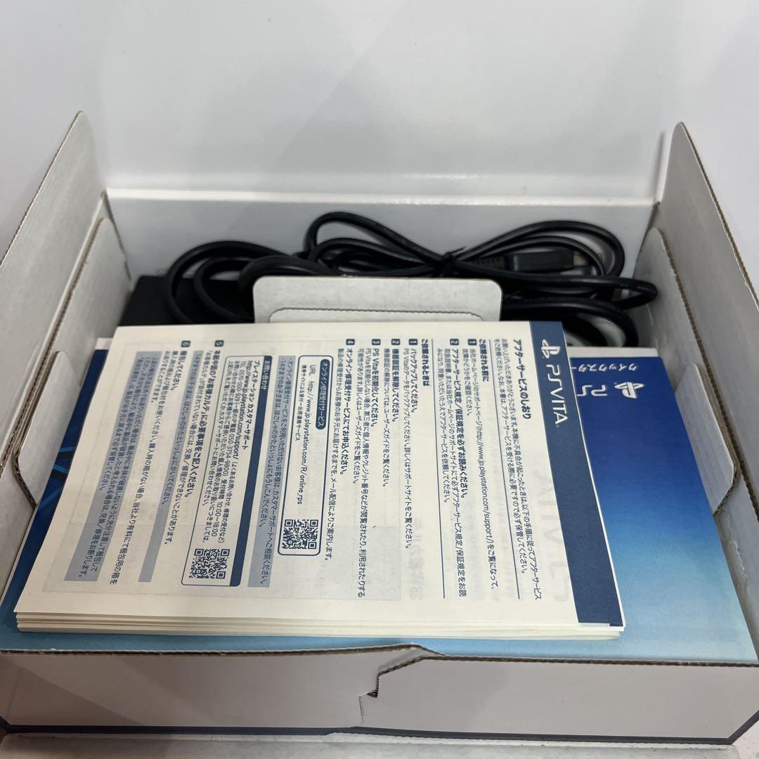 SONY PlayStationVITA PCH-2000 ZA11 27