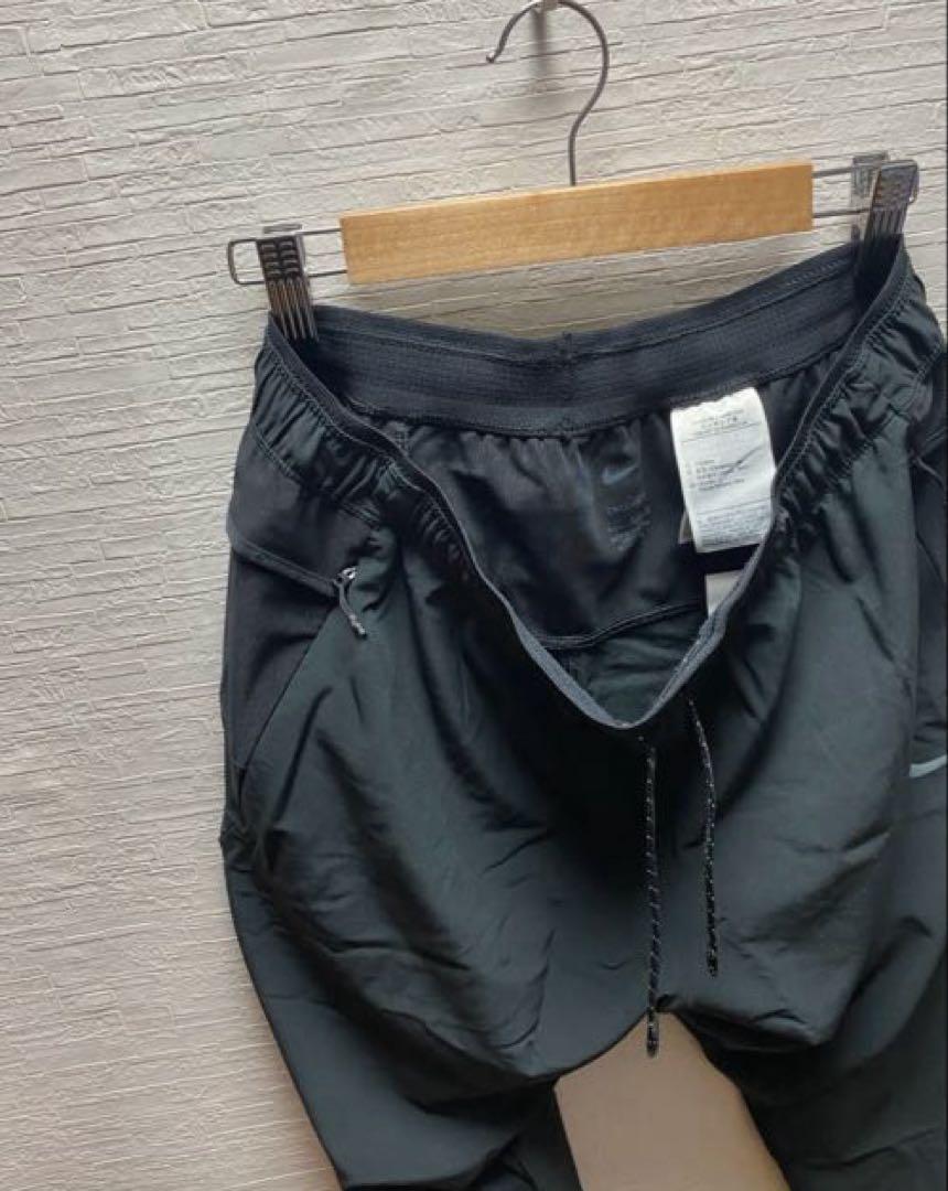NIKE RUNNING DIVISION フェノムパンツ ストレッチランニング