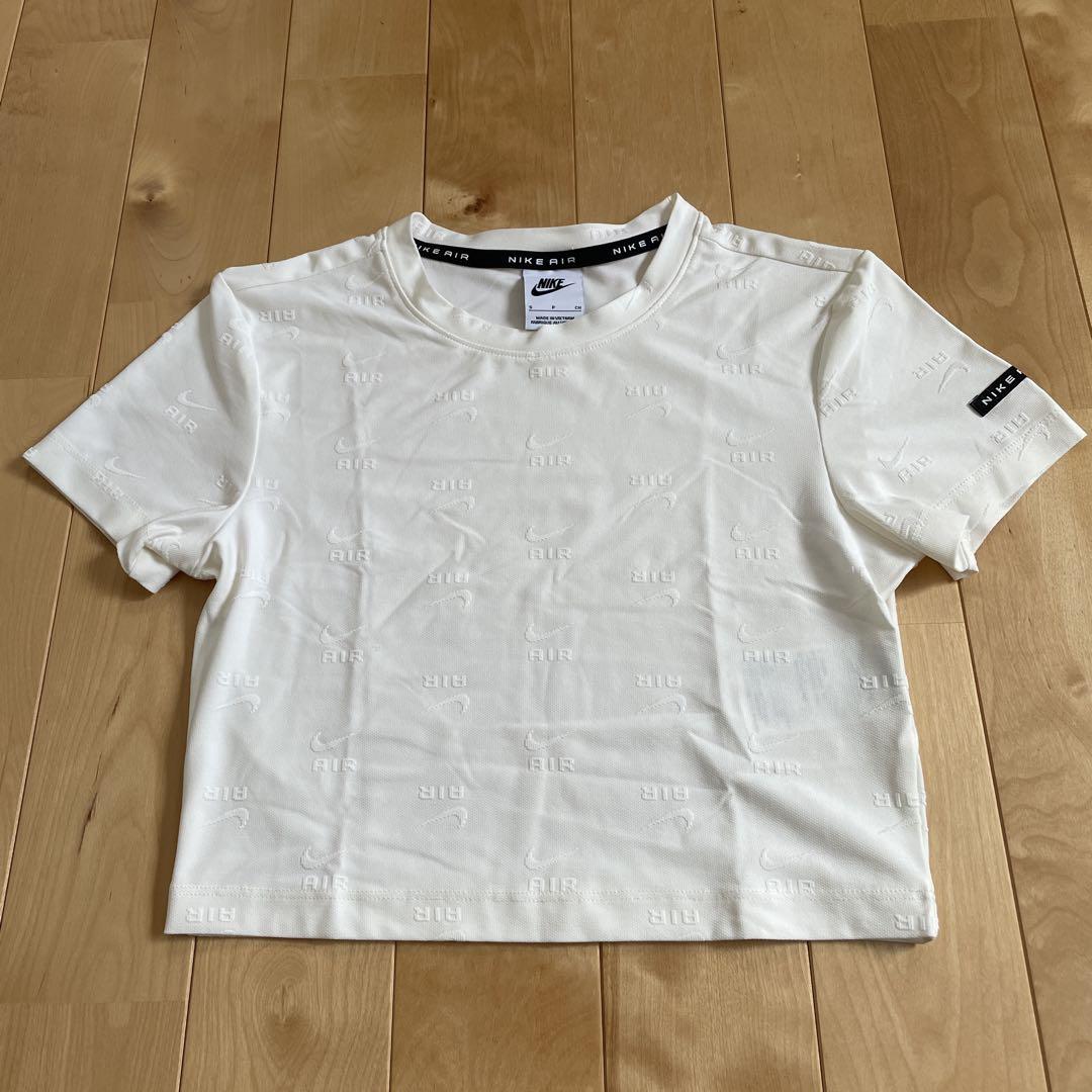 Nike クロップドTシャツ ホワイト - メルカリ