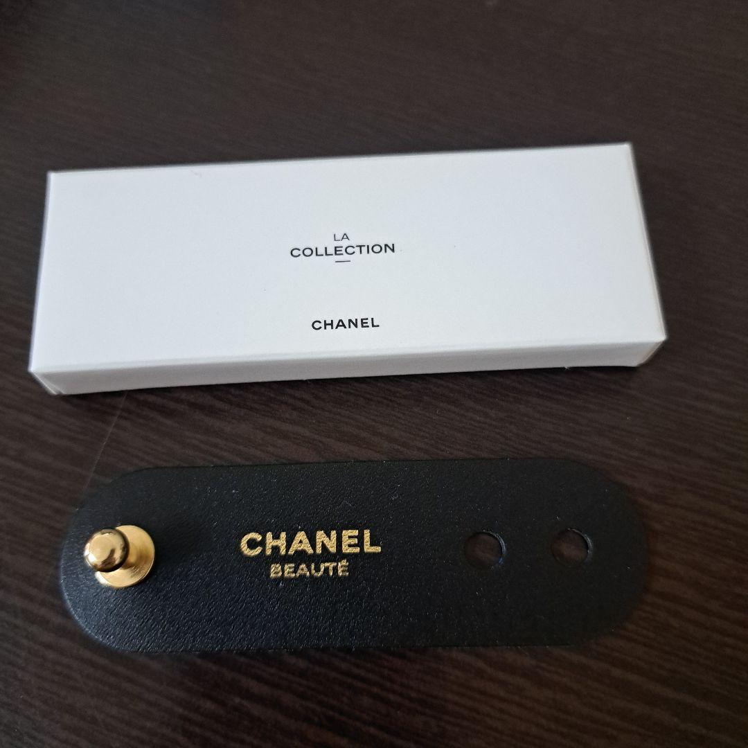 CHANEL レキャトルオンブル 392 イニシアシオン