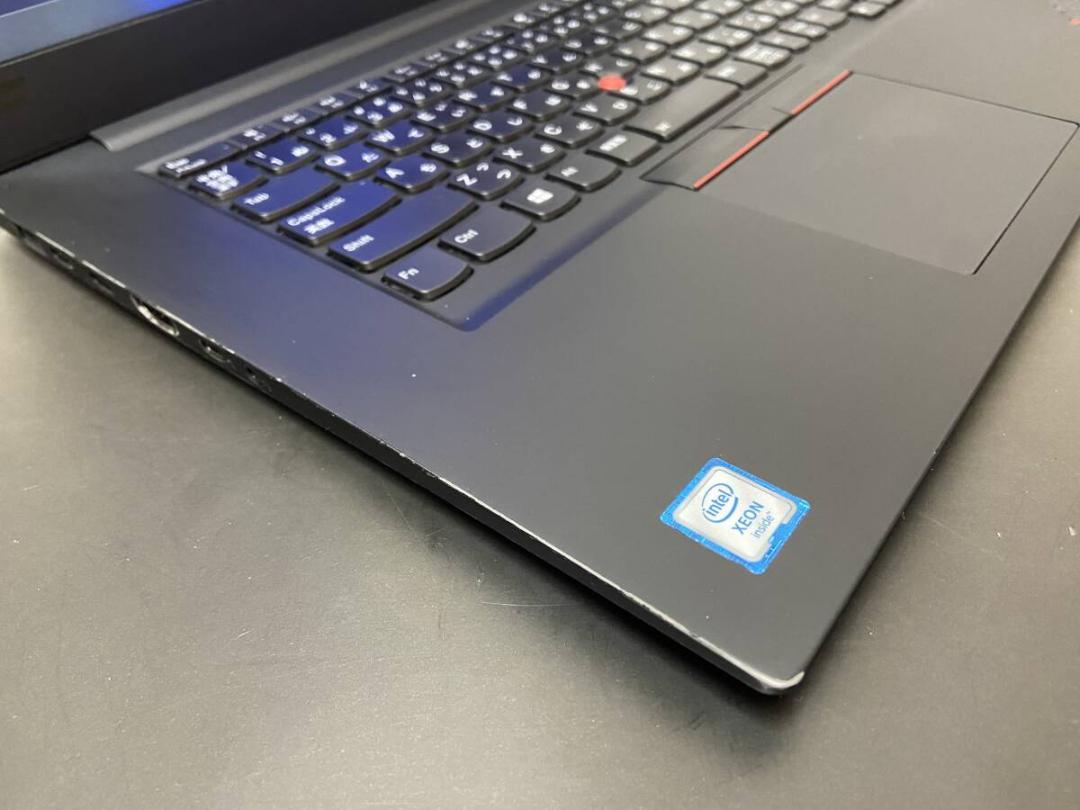 Windowsノート本体 Lenovo ThinkPad P1 Xeon E-2176M/Quadro