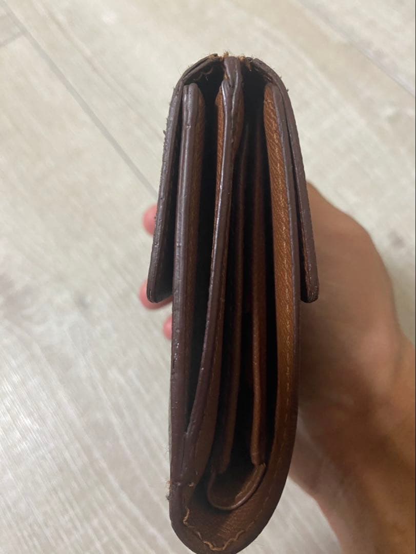 ルイヴィトン モノグラム コンパクト キャッシュレス向き 折り財布