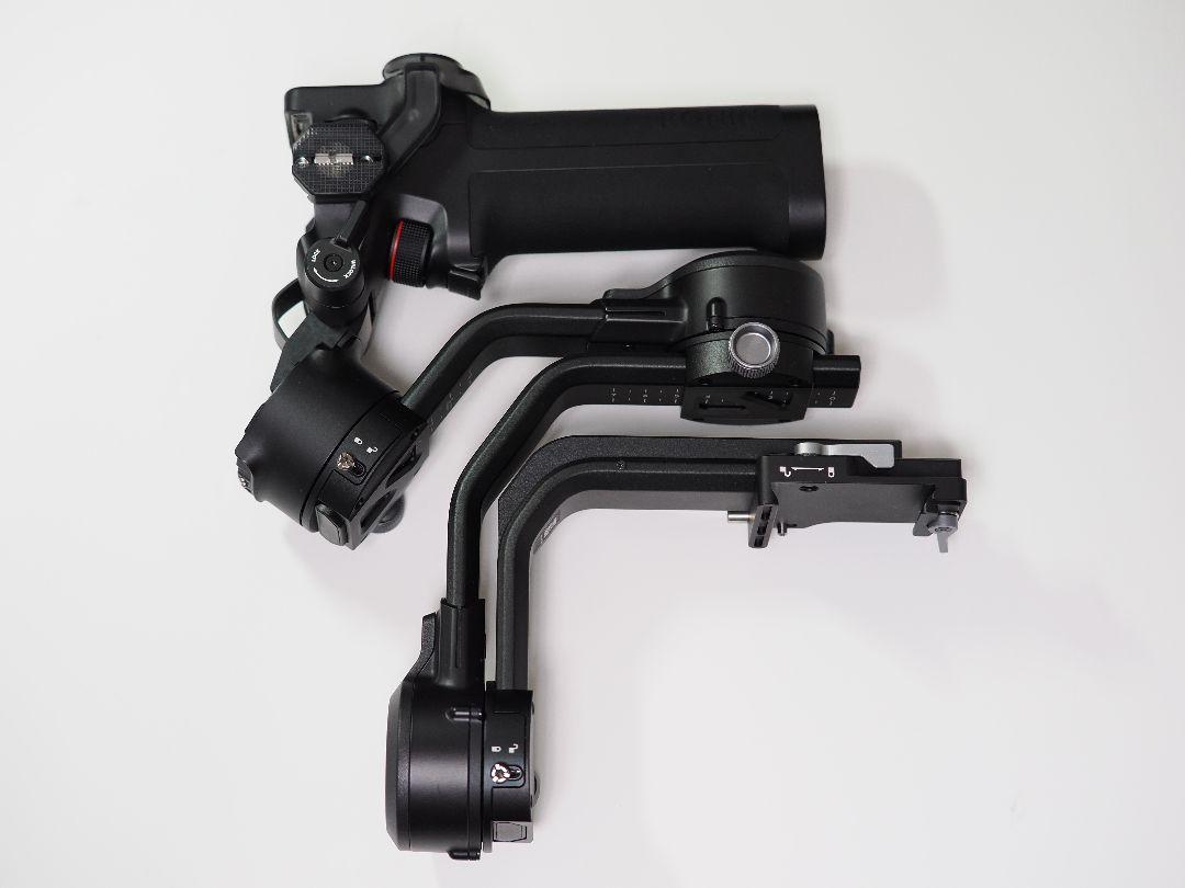 DJI RSC2 Pro Comboカメラアクセサリー