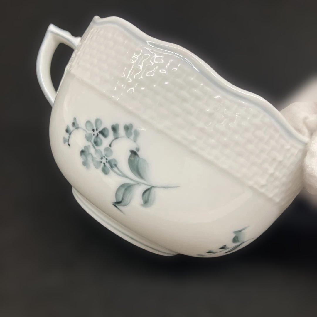 ヘレンド　ティーカップ&ソーサー　ブルーフラワー⭐︎