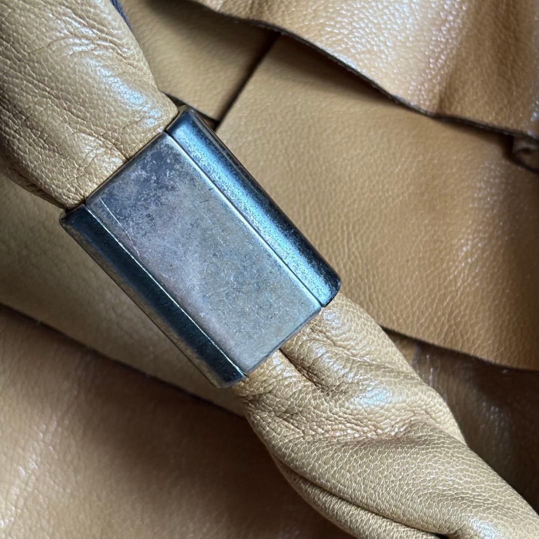 美品イヴサンローランサントロペフリルレザーワンショルダーバックキャメル 美品イヴサンローランサントロペフリルレザーワンショルダーバックキャメル