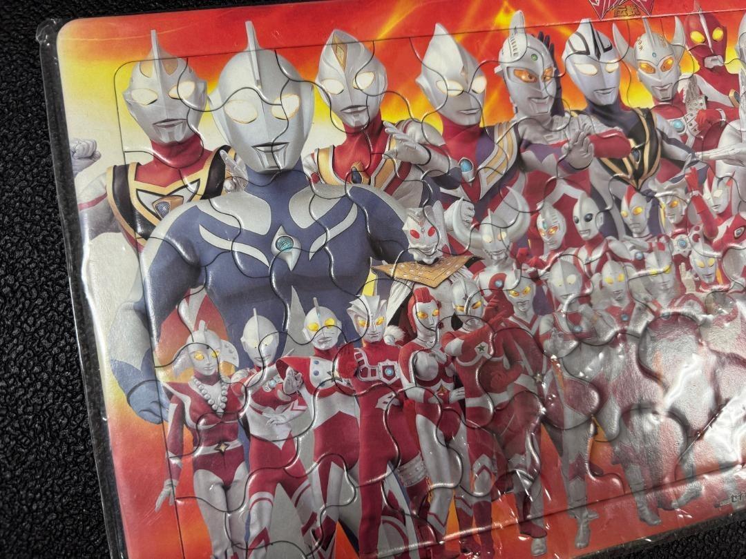 新世紀ウルトラマン伝説 2002 パズル 954ピース 新世紀ウルトラマン伝説 2002 パズル 954ピース