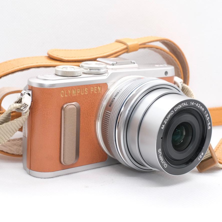 【新品級】OLYMPUS PEN E-PL8 レンズ付　本革ボディージャケット