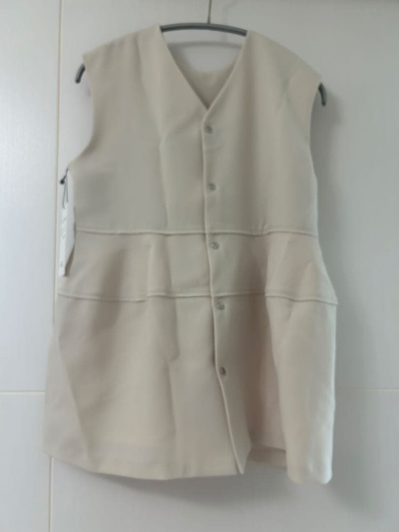 tomorrowland アイボリー ベスト 36 ジレ　トップス