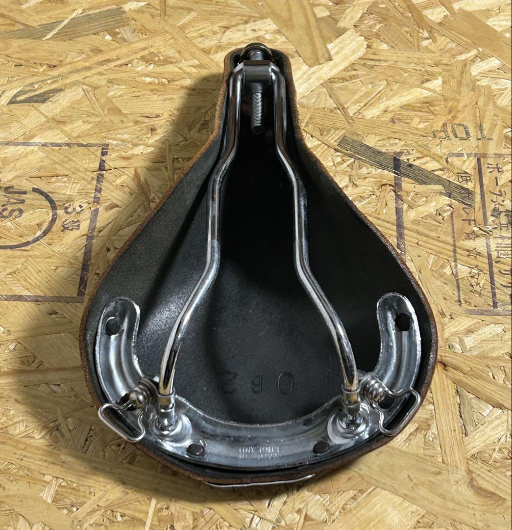 BROOKS PROFESSIONAL レザー サドル 大鋲 ブルックス 自転車