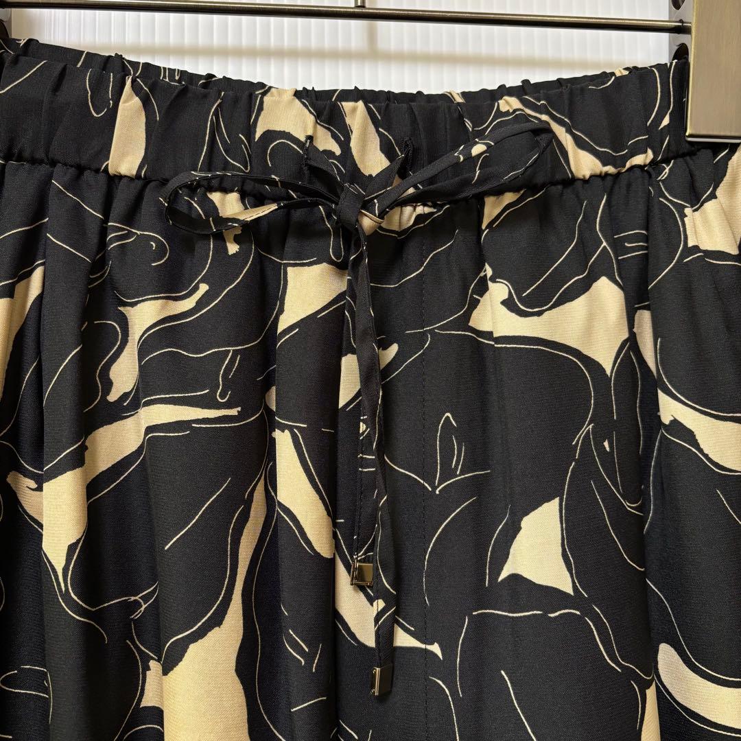 【23区】Ratti プリント ワイド パンツ イージー　大きいサイズ　柄　ゴム