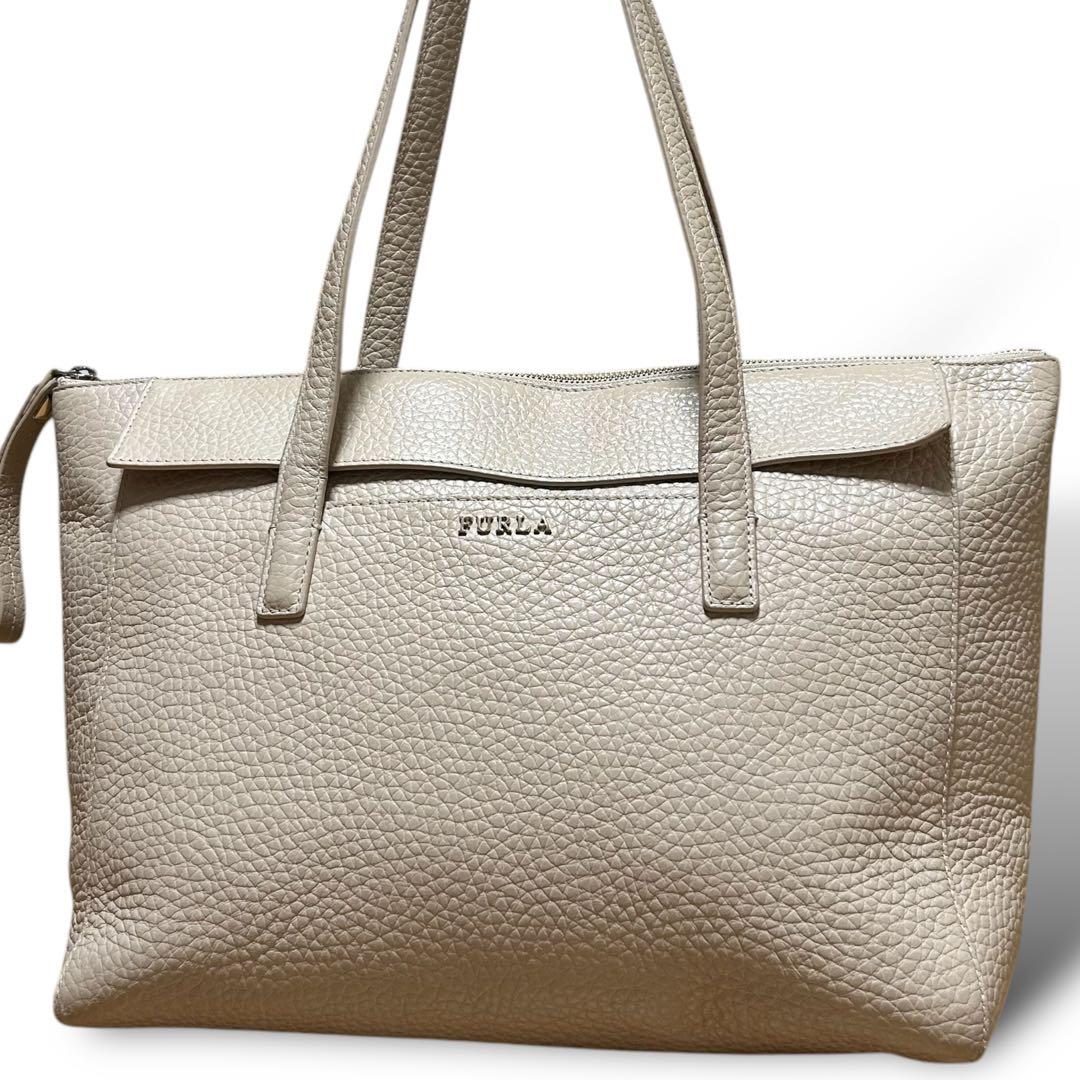 FURLA　フルラ　トートバッグ　ビジネス　オールレザー　A4収納◎　肩掛け◎