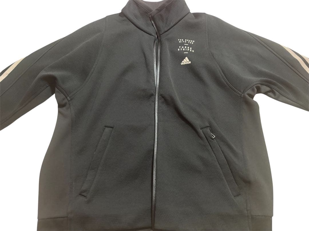 購入意思のないいいね❌ adidas ブラック ジャケット ズボン 2セット美品 購入意思のないいいね❌ adidas ブラック ジャケット ズボン 2