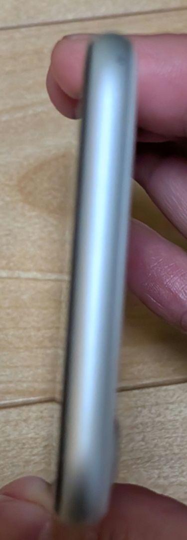 Apple iPhone SE 128g (第2世代) 白ホワイト