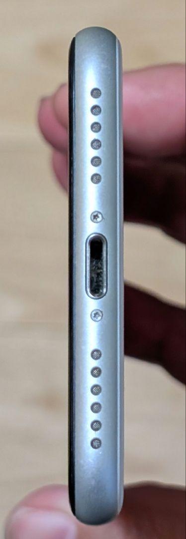 Apple iPhone SE 128g (第2世代) 白ホワイト