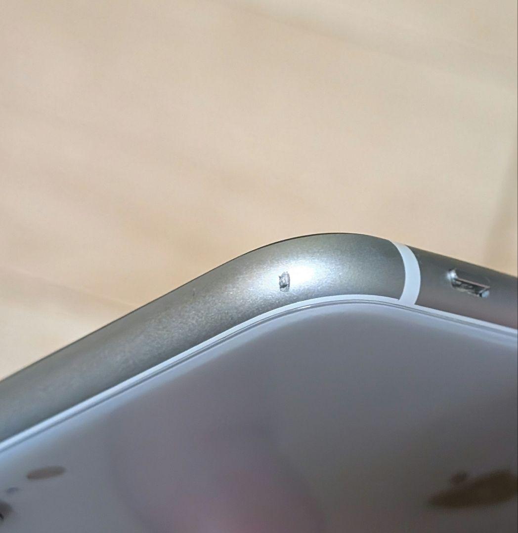 Apple iPhone SE 128g (第2世代) 白ホワイト
