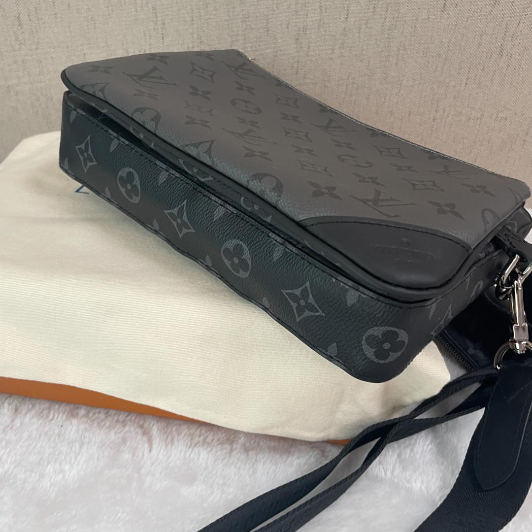 LOUIS VUITTON ルイヴィトンのショルダーバッグ LOUIS VUITTON ルイヴィトンのショルダーバッグ