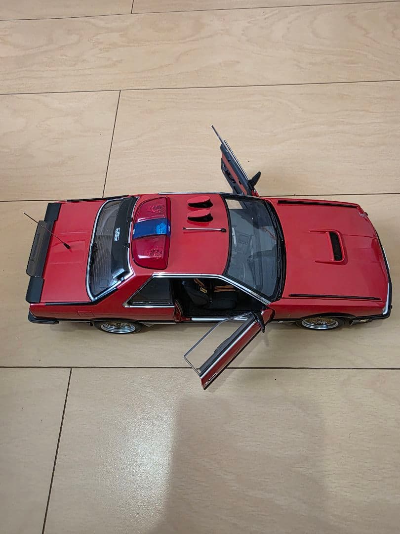 1/18 西部警察 スカイラインRS-1 オートアート 1/18 西部警察 スカイラインRS-1 オートアート