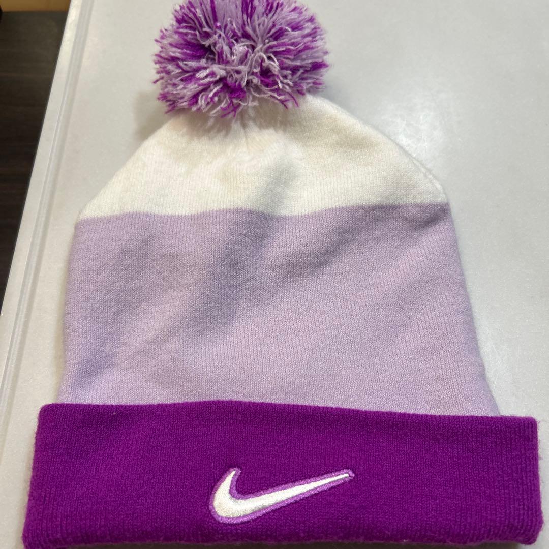 00s Nike ニット帽 ポンポン付き　ビーニー 楽天市場】ナイキ ボンボン ニット帽の通販