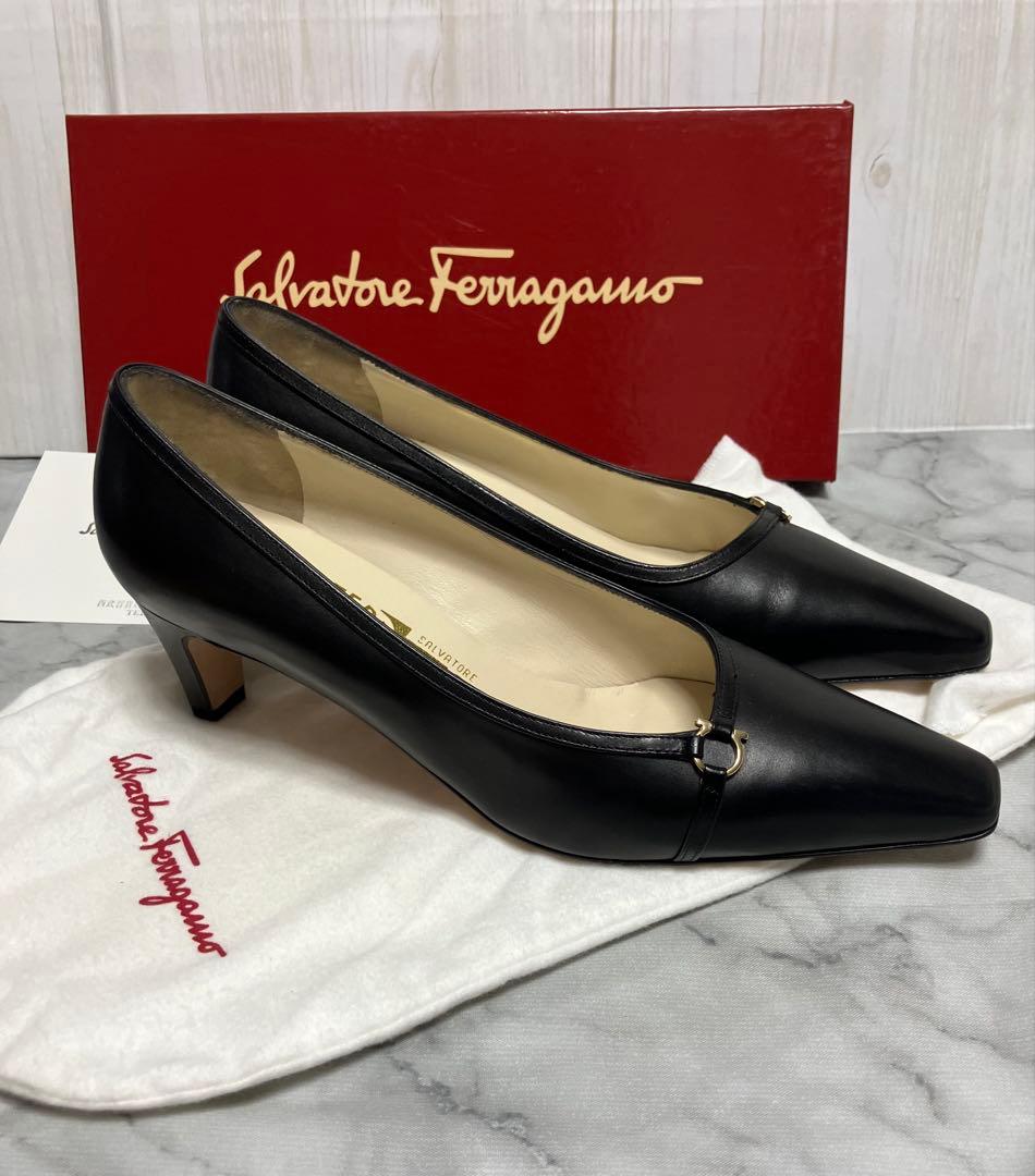 パンプス24cm・Salvatore Ferragamo