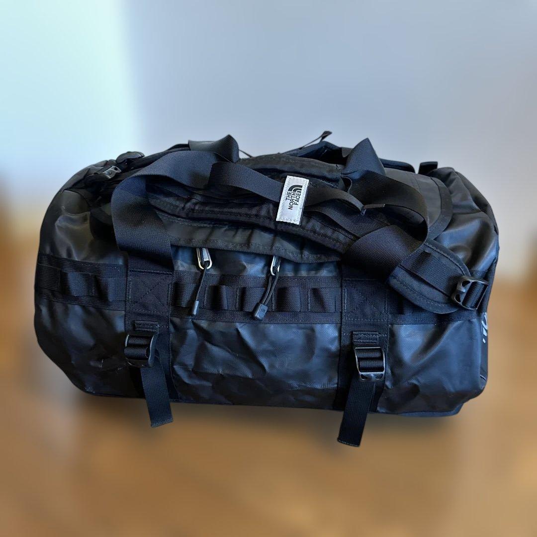 THE NORTH FACE ブラック ダッフルバッグ 42L