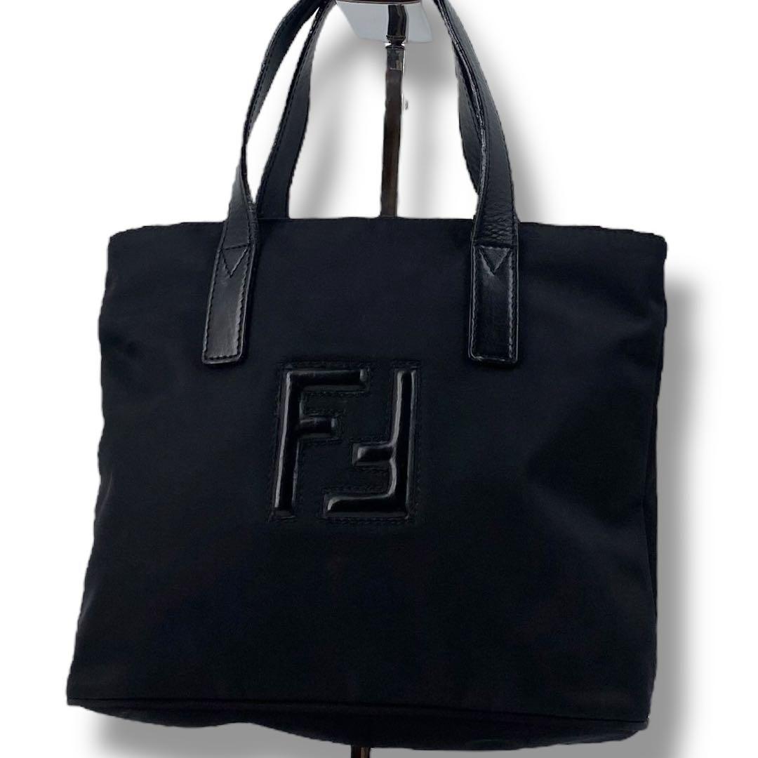 【良品】FENDI ロゴナイロントートバッグ ブラック ヴィンテージ ヴィンテージ FENDI フェンディ ロゴ ナイロンレザー
