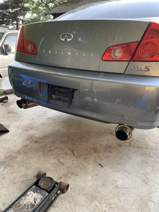 INFINITI G35セダン トランク V35スカイラインセダン エンブレム