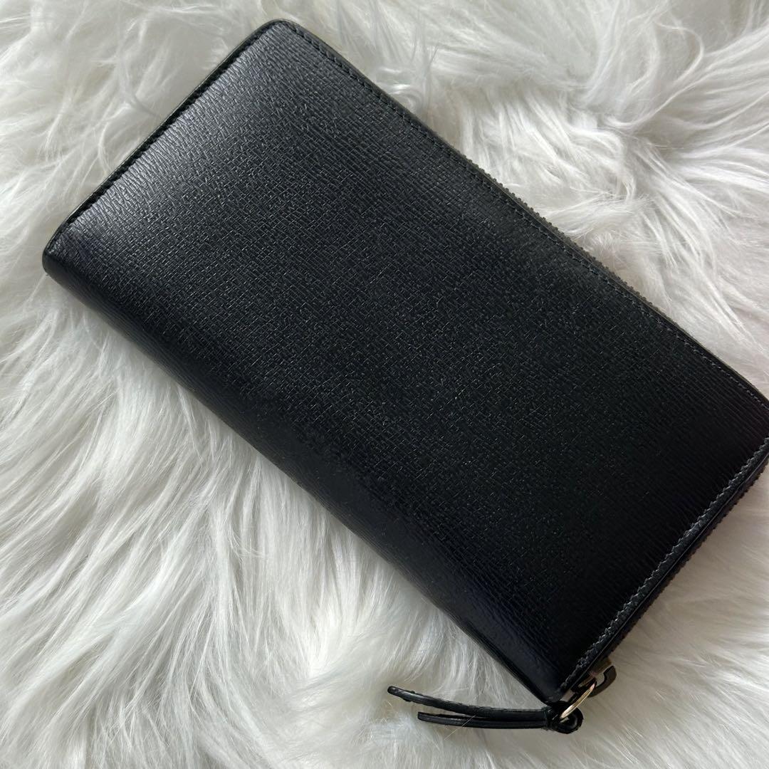 美品✨GUCCI 長財布 ラウンドファスナー キングスネーク レザー