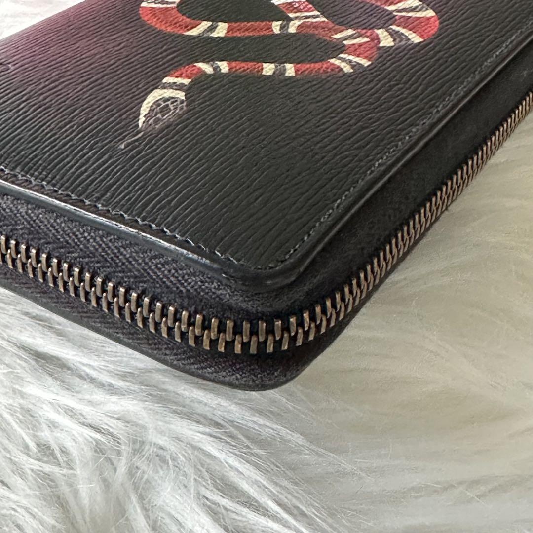 美品✨GUCCI 長財布 ラウンドファスナー キングスネーク レザー