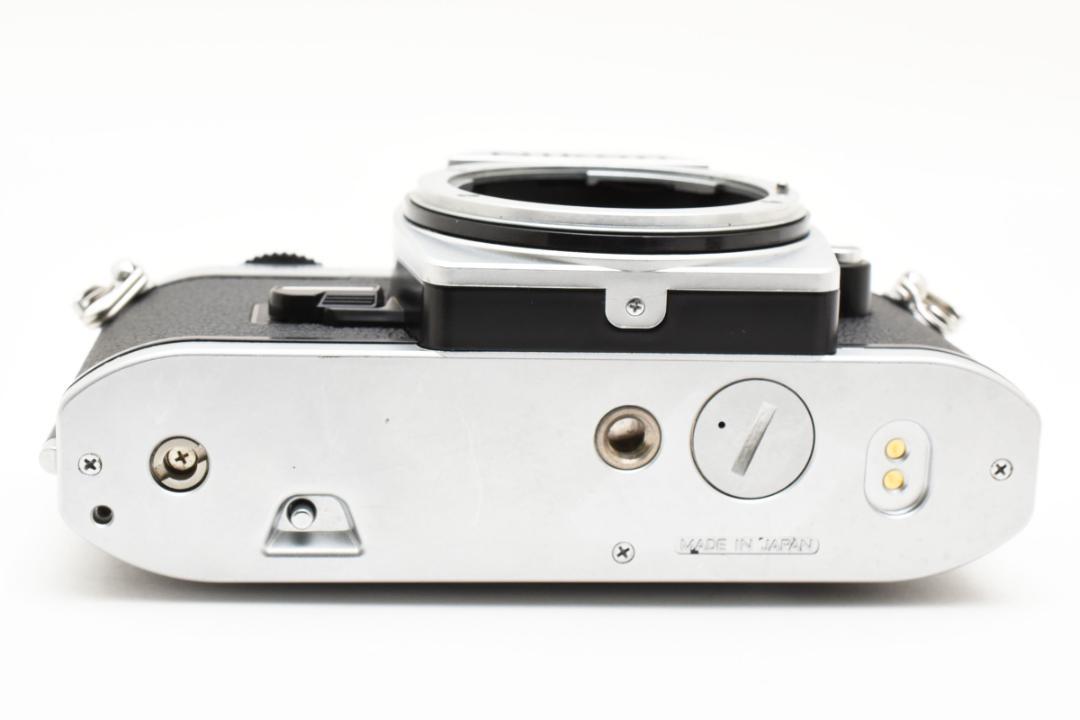 超美品 ニコン FG-20 シルバー フィルムカメラ　モルト新品交換済 B875