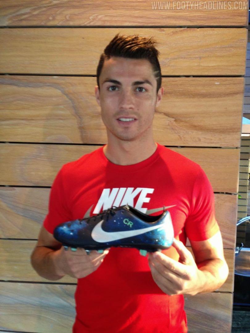 新品未使用 NIKE MERCURIAL TF CR7 GALAXY 16cm